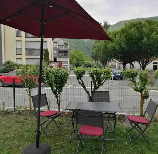 Appt T2 A A 100m Du Centre *